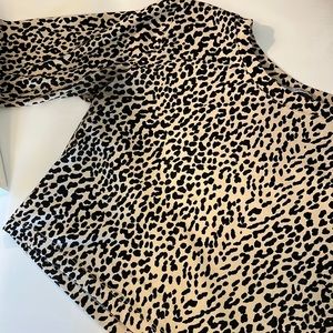 Adika Long Sleeve crop top.